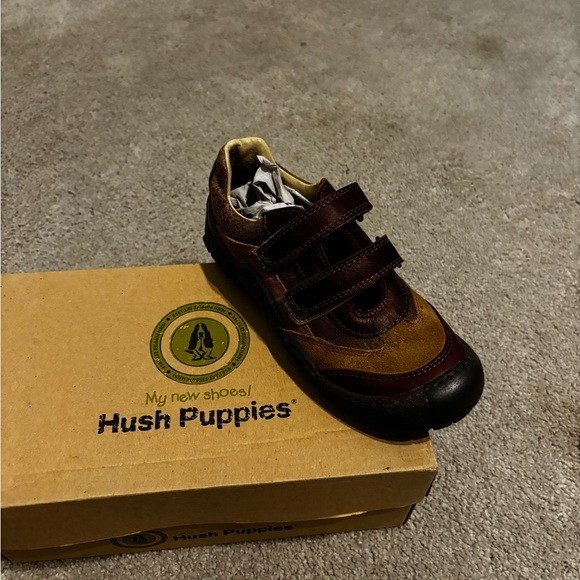 Velcro Shoes - Picture 2 of 3